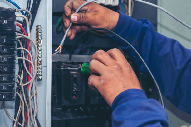 Best Electrical Outlet Repair  in Canyonville, OR